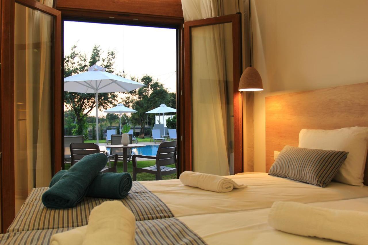 Karavos Almyros * Almiros Beach